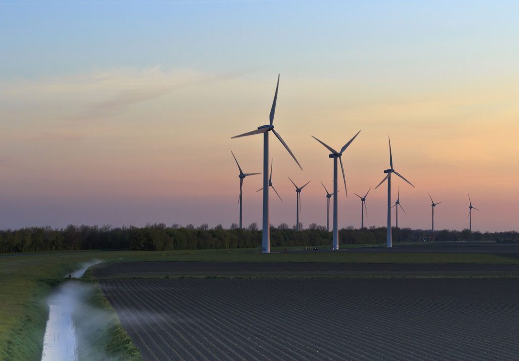 commercial Wind Turbine services company kansas